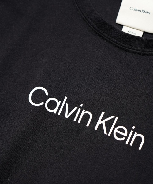 THRIFTY LOOK（スリフティールック）の「Calvin Klein カルバンクライン / PRINTED LOGO TEE ロゴTシャツ（Tシャツ/カットソー・メンズ・ブラック系1/ブラック・MEDIUM/SMALL/X-LARGE/LARGE）」の10枚目の写真
