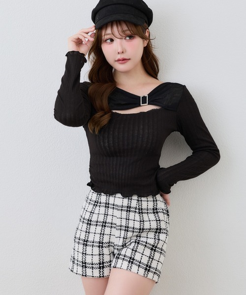 one after another NICE CLAUP(ワンアフターアナザーナイスクラップ)の「バックル付きテレコトップス(Tシャツ/カットソー・レディース・ブラック/ベージュ/オフホワイト・FREE)」の18枚目の写真