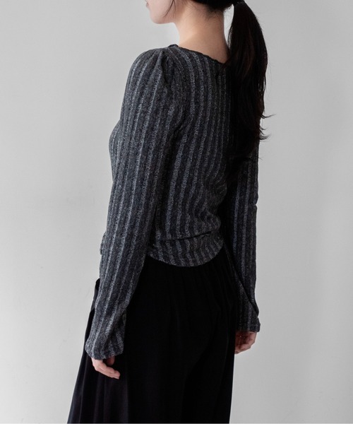 on:nue(オンニュ)の「【on:nue】フロントギャザー起毛リブカーディガン /26-27 AW COLLECTION(カーディガン/ボレロ・レディース・ダークグレー/ピンク/ベージュ・FREE)」の17枚目の写真