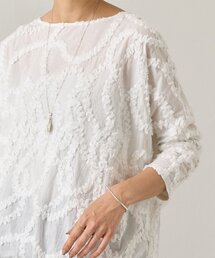 BEARDSLEY（ビアズリー）の「フリルシシュウシャツTシャツ（シャツ/ブラウス）」