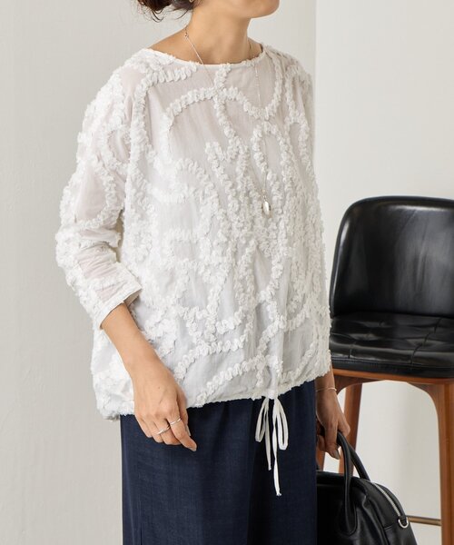 BEARDSLEY(ビアズリー)の「フリルシシュウシャツTシャツ(シャツ/ブラウス・レディース・ホワイト/ブラック・FREE)」の16枚目の写真