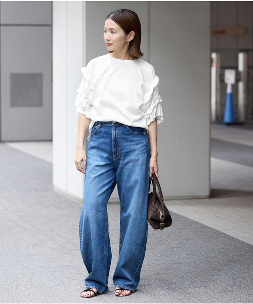 IENA(イエナ)の「袖ギャザーフリルカットソー(Tシャツ/カットソー・レディース・ホワイト/チャコールグレー/ブラック・FREE)」の6枚目の写真