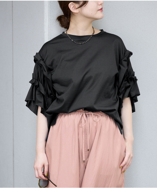 IENA(イエナ)の「袖ギャザーフリルカットソー(Tシャツ/カットソー・レディース・ホワイト/チャコールグレー/ブラック・FREE)」の15枚目の写真