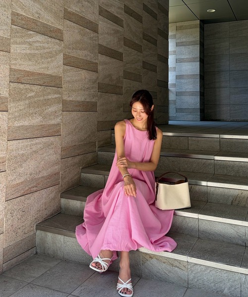 Reurie'(レウリィ)の「バルーンワンピース(chihiro select) / ロング丈 Aライン 大人カジュアル 夏服 ノースリーブ マタニティ(ワンピース・レディース・ピンク/ブラック・FREE)」の13枚目の写真