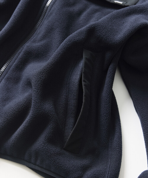 +phenix(プラスフェニックス)の「+phenix/プラスフェニックス 別注 GORE-TEX WINDSTOPPER 3WAY HARRINGTON JACKET/ゴアテックス ウインドストッパー 3WAY ハリントンジャケット(ブルゾン・メンズ・ネイビー/チャコールグレー/ブラック/グリーン・SMALL/MEDIUM/LARGE)」の11枚目の写真