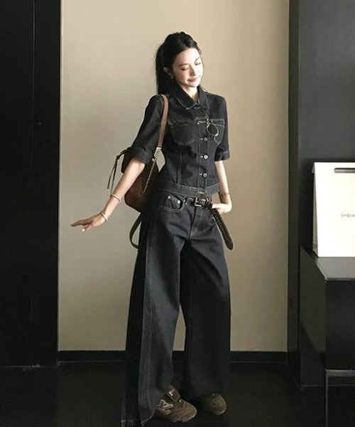 FAVORITO(ファヴォリート)の「デニムトップスワイドパンツセットアップ(セットアップ・レディース・ダークブルー・M/L/S)」の6枚目の写真