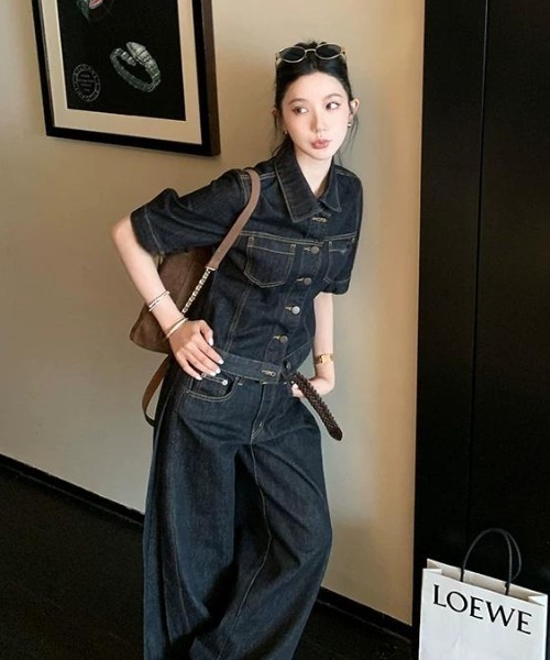 FAVORITO(ファヴォリート)の「デニムトップスワイドパンツセットアップ(セットアップ・レディース・ダークブルー・M/L/S)」の8枚目の写真