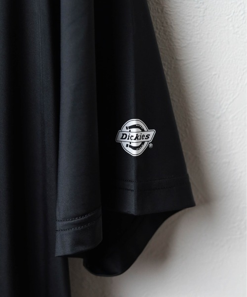Dickies(ディッキーズ)の「【es】【Dickies】冷感インナー(Vネック)(Tシャツ/カットソー・メンズ・ブラック・MEDIUM/LARGE)」の3枚目の写真
