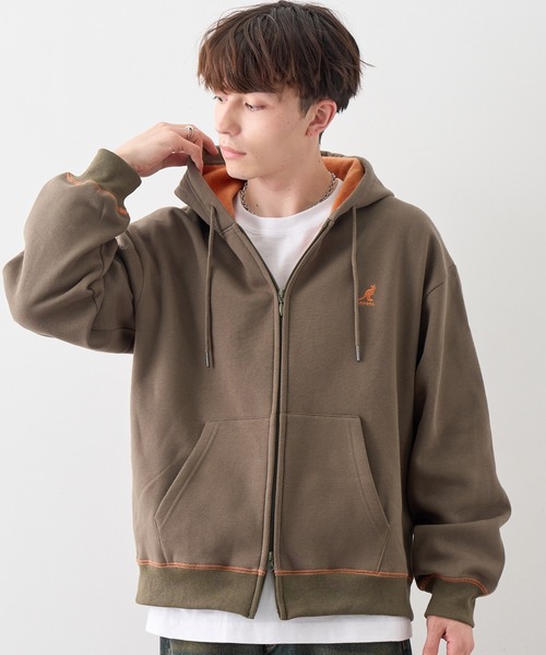 KANGOL(カンゴール)の「【KANGOL/カンゴール】別注 裏起毛 ロゴ刺繍 配色 パーカー(パーカー・メンズ・カーキ/ブラック/ネイビー/チャコールグレー/ライトグレー・L/XL/M)」の16枚目の写真