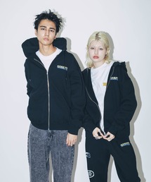 XLARGE（エクストララージ）の「MULTI EMBLEM ZIP UP HOODED SWEATSHIRT（パーカー）」