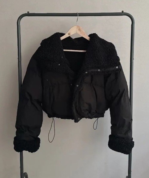 yuue' ( wear )(ユーイ)の「リバーシブルショート中綿ダウンジャケット/ボアジャケット(ダウンジャケット/コート・レディース・ブラック/グレー・FREE)」の17枚目の写真