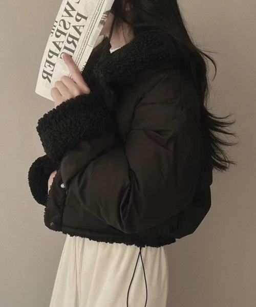 yuue' ( wear )(ユーイ)の「リバーシブルショート中綿ダウンジャケット/ボアジャケット(ダウンジャケット/コート・レディース・ブラック/グレー・FREE)」の6枚目の写真