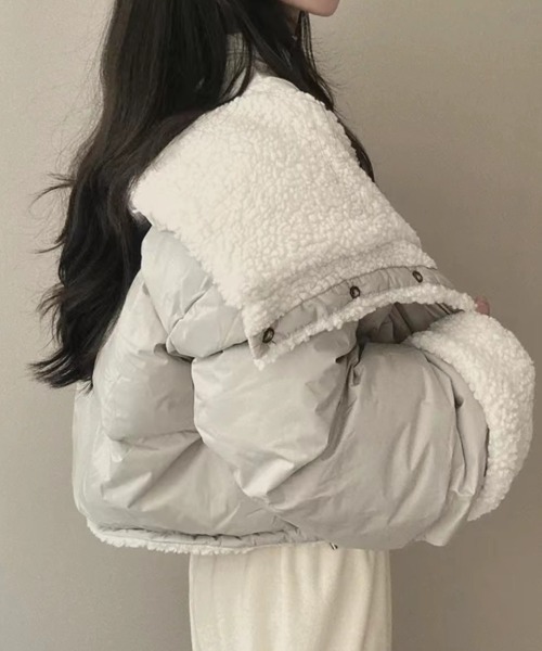 yuue' ( wear )(ユーイ)の「リバーシブルショート中綿ダウンジャケット/ボアジャケット(ダウンジャケット/コート・レディース・ブラック/グレー・FREE)」の8枚目の写真