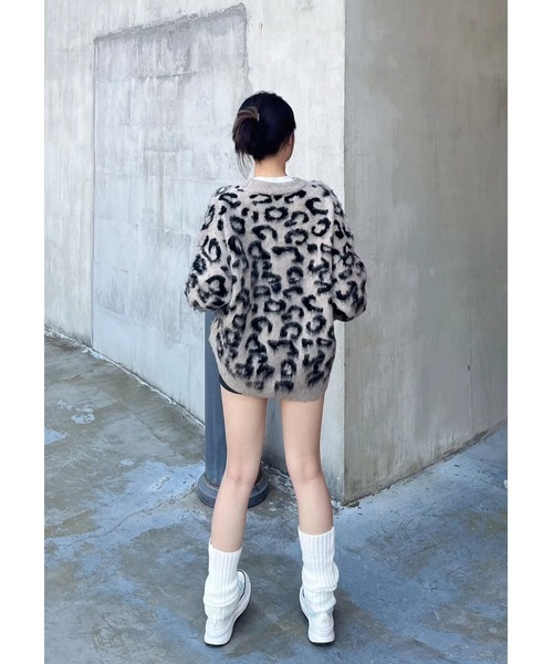FreeZone（フリーゾーン）の「レオパード柄シャギーオーバーサイズニット / ヒョウ柄 Y2K グランジ（Tシャツ/カットソー・メンズ・ベージュ・F）」の10枚目の写真