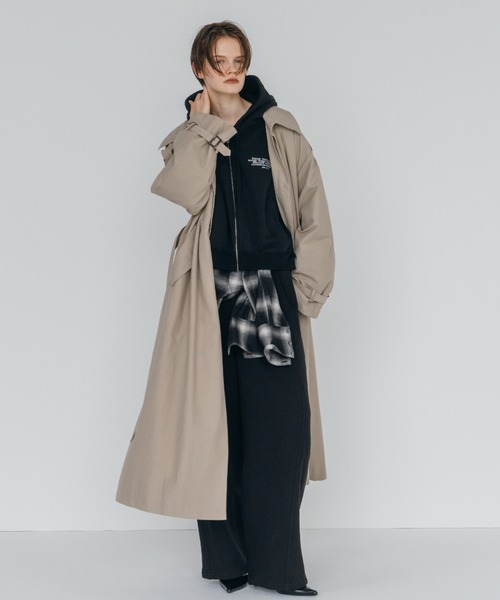 CREDONA(クレドナ)の「WASHED VOLUME TRENCH COAT/ウォッシュド ボリューム トレンチ コート(トレンチコート・レディース・ネイビー/ベージュ・0/1)」の1枚目の写真