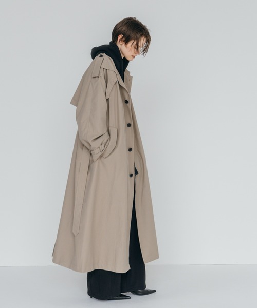 CREDONA(クレドナ)の「WASHED VOLUME TRENCH COAT/ウォッシュド ボリューム トレンチ コート(トレンチコート・レディース・ネイビー/ベージュ・0/1)」の7枚目の写真