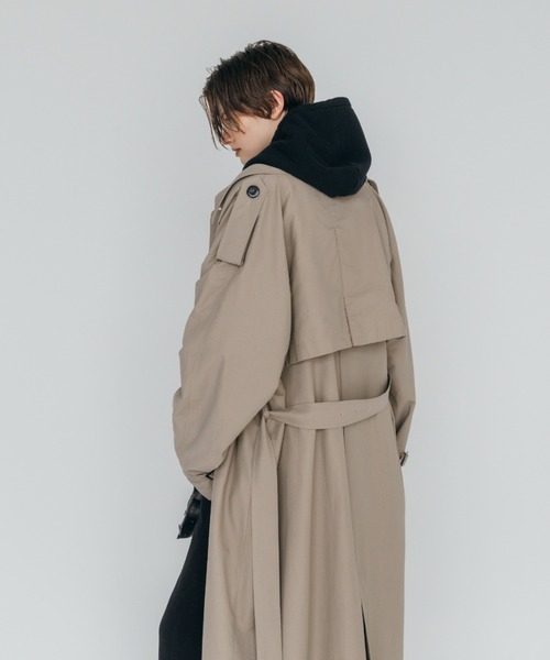 CREDONA(クレドナ)の「WASHED VOLUME TRENCH COAT/ウォッシュド ボリューム トレンチ コート(トレンチコート・レディース・ネイビー/ベージュ・0/1)」の11枚目の写真