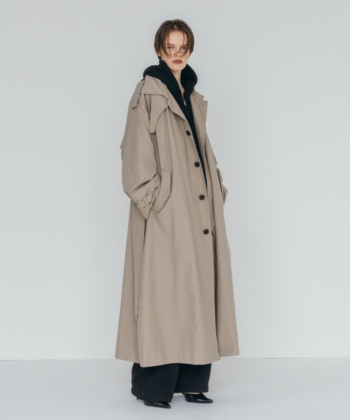 CREDONA(クレドナ)の「WASHED VOLUME TRENCH COAT/ウォッシュド ボリューム トレンチ コート(トレンチコート・レディース・ネイビー/ベージュ・0/1)」の5枚目の写真