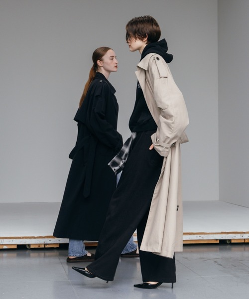 CREDONA(クレドナ)の「WASHED VOLUME TRENCH COAT/ウォッシュド ボリューム トレンチ コート(トレンチコート・レディース・ネイビー/ベージュ・0/1)」の13枚目の写真