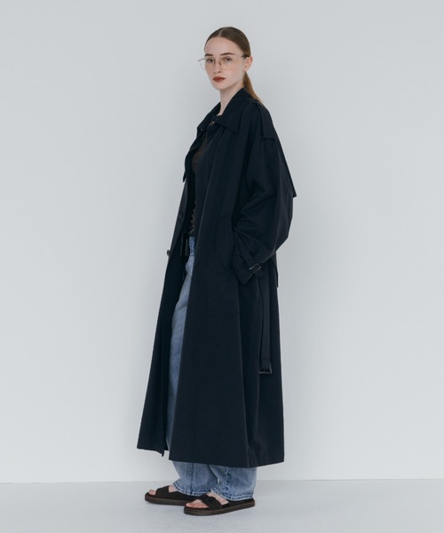 CREDONA(クレドナ)の「WASHED VOLUME TRENCH COAT/ウォッシュド ボリューム トレンチ コート(トレンチコート・レディース・ネイビー/ベージュ・0/1)」の15枚目の写真