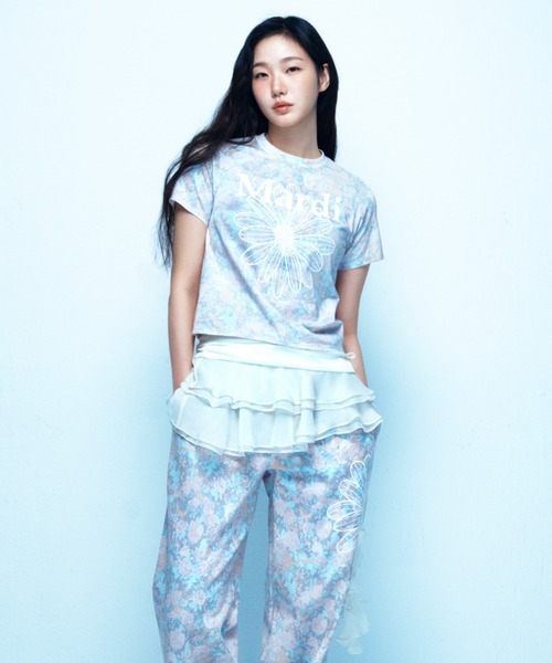 Mardi Mercredi(マルディメクルディ)の「JOGGER PANTS FLEUR FLOWER / ジョガー パンツ フルール フラワー(スウェットパンツ・レディース・ピンク/ブルー・FREE)」の4枚目の写真