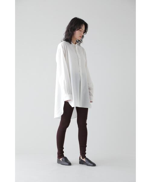 YLEVE(イレーヴ)の「YLEVE / HIGH TWIST FINE WOOL KN LEGGINGS(その他パンツ・レディース・ブルー/ブラック/ブラウン・1)」の13枚目の写真