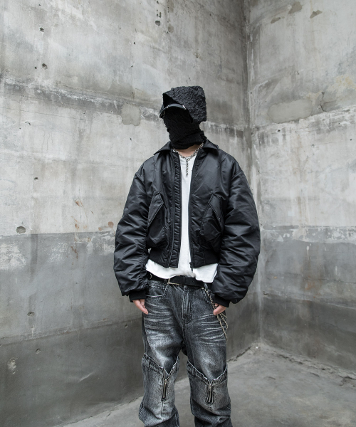 ROARINGRAD(ロアリングラド)の「26 シャーリング クロップド ボンバージャケット ブラック(ブルゾン・レディース・その他・MEDIUM/LARGE)」の4枚目の写真