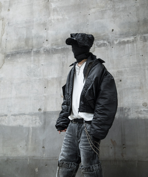 ROARINGRAD(ロアリングラド)の「26 シャーリング クロップド ボンバージャケット ブラック(ブルゾン・レディース・その他・MEDIUM/LARGE)」の9枚目の写真