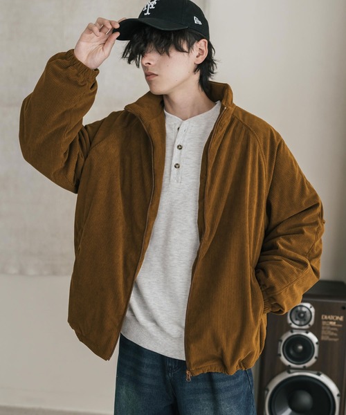 Rocky Monroe(ロッキーモンロー)の「コーデュロイ中綿スタンドブルゾン/オーバーサイズ中綿ジャケット(ブルゾン・メンズ・チャコール/ブラック/キャメル/カーキ/ベージュ/ブラウン・M/L/XL)」の6枚目の写真