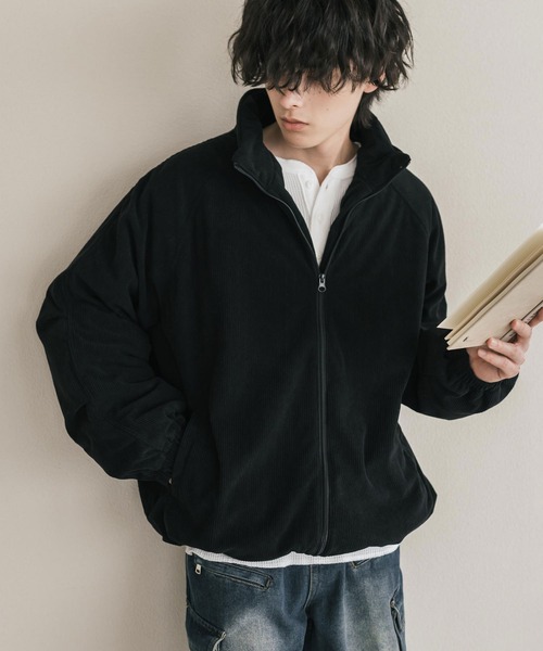 Rocky Monroe(ロッキーモンロー)の「コーデュロイ中綿スタンドブルゾン/オーバーサイズ中綿ジャケット(ブルゾン・メンズ・チャコール/ブラック/キャメル/カーキ/ベージュ/ブラウン・M/L/XL)」の12枚目の写真