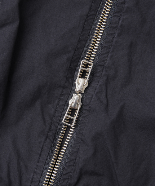 URBAN RESEARCH(アーバンリサーチ)の「UR タイプライターMA-1(MA-1・レディース・ホワイト/カーキ/ネイビー・FREE)」の8枚目の写真