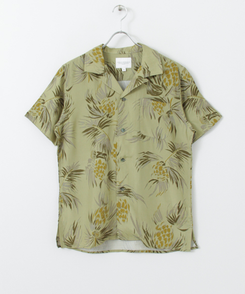 URBAN RESEARCH（アーバンリサーチ）の「UR ボタニカルレーヨンシャツ（シャツ/ブラウス・メンズ・カーキ/ネイビー・MEDIUM/LARGE）」の11枚目の写真