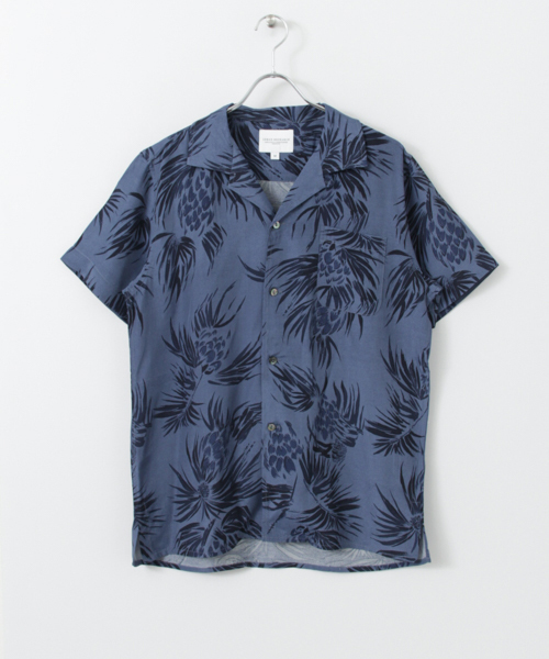 URBAN RESEARCH（アーバンリサーチ）の「UR ボタニカルレーヨンシャツ（シャツ/ブラウス・メンズ・カーキ/ネイビー・MEDIUM/LARGE）」の12枚目の写真