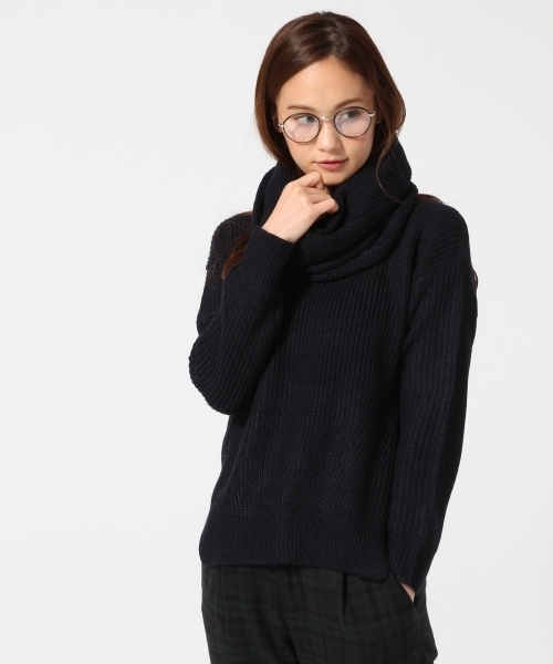 GLOBAL WORK(グローバルワーク)の「【一部店舗限定】7ゲージネック2WAYニットプルオーバー長袖/727599(ニット/セーター・レディース・ホワイト/ネイビー/グレー・MEDIUM/LARGE)」の3枚目の写真