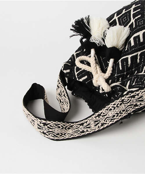 arbore（アーバー）の「 インドジャガードトートバッグ（ショルダーバッグ・レディース・その他2/その他/その他1・M）」の5枚目の写真