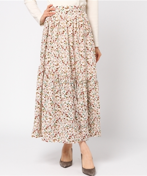 Bou Jeloud（ブージュルード）の「【WEB限定】フルーレットプリント切替ロングスカート（スカート・レディース・オフホワイト/イエロー/ネイビー・38）」の9枚目の写真