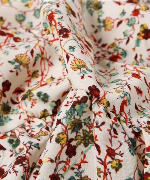 Bou Jeloud（ブージュルード）の「【WEB限定】フルーレットプリント切替ロングスカート（スカート・レディース・オフホワイト/イエロー/ネイビー・38）」の8枚目の写真