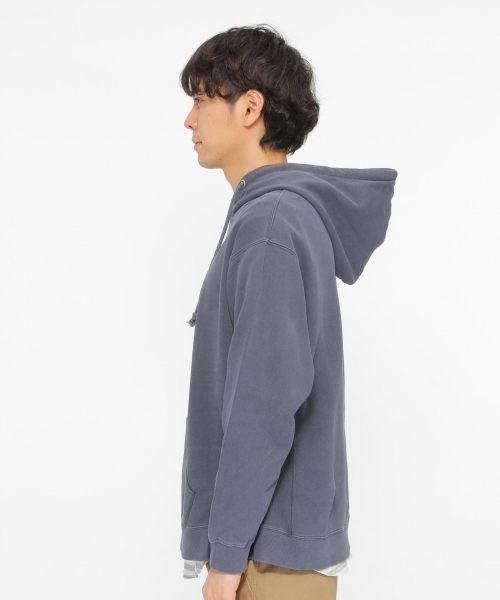 LAKOLE(ラコレ)の「製品染め裏毛スウェットパーカー / LAKOLE(パーカー・メンズ・ネイビー/ホワイト/サックスブルー/ピンク・MEDIUM/LARGE)」の10枚目の写真