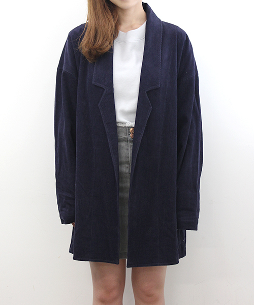 Kastane（カスタネ）の「コーデュロイBIGジャケット（その他アウター・レディース・ベージュ/ネイビー・FREE）」の3枚目の写真