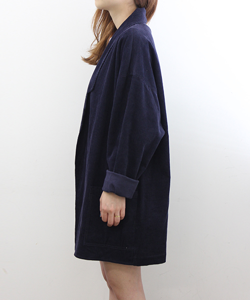 Kastane（カスタネ）の「コーデュロイBIGジャケット（その他アウター・レディース・ベージュ/ネイビー・FREE）」の4枚目の写真