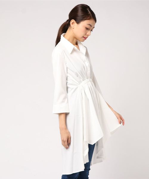 KOBE LETTUCE（コウベレタス）の「イレギュラーヘムドレープシャツチュニック＊レディース/ロングシャツ[C3450]神戸レタス（チュニック・レディース・オフホワイト/カーキ/グレイッシュベージュ・FREE）」の2枚目の写真
