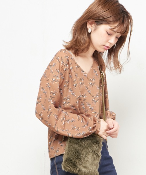natural couture(ナチュラルクチュール)の「PPいろいろ柄ブラウス(シャツ/ブラウス・レディース・ブラック/パープル/ブラウン/アイボリー/キャメル/レオパード・FREE)」の5枚目の写真