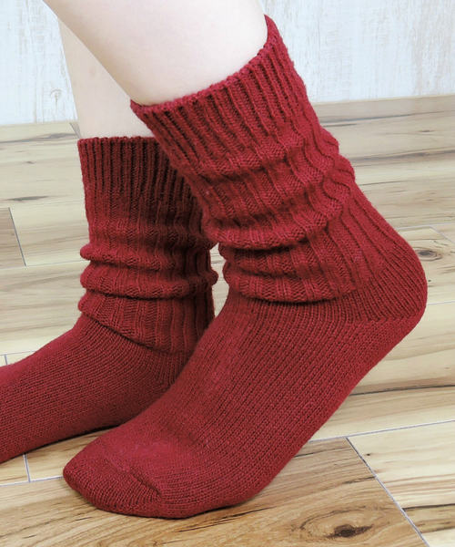 minia(ミニア)の「クルー丈太リブソックス ◆(ソックス/靴下・レディース・ベージュ/ブラウン/グレー/レッド/ブラック・FREE)」の5枚目の写真