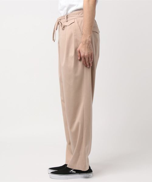 Toironier（トワロニエ）の「Toironier/トワロニエ/TROUSERS/ﾄﾗｳｻﾞｰｽﾞ（スラックス・メンズ・ブラック/ベージュ/グリーン/グレー・FREE）」の12枚目の写真