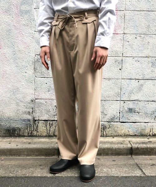 Toironier（トワロニエ）の「Toironier/トワロニエ/TROUSERS/ﾄﾗｳｻﾞｰｽﾞ（スラックス・メンズ・ブラック/ベージュ/グリーン/グレー・FREE）」の5枚目の写真