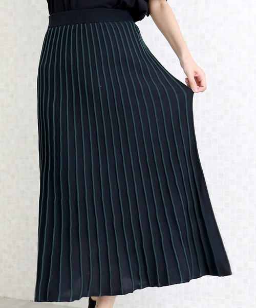 n'ee-ne（ネーネ）の「12Gストライプニットプリーツスカート（スカート・レディース・ブラック/ベージュ/ブラウン・FREE）」の6枚目の写真