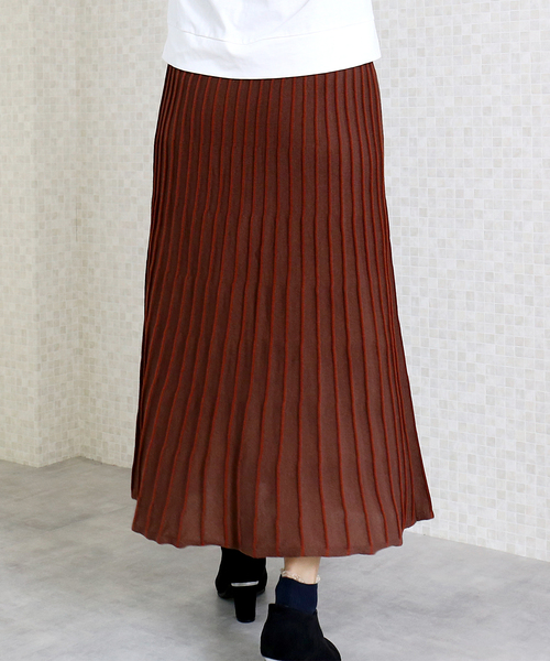 n'ee-ne（ネーネ）の「12Gストライプニットプリーツスカート（スカート・レディース・ブラック/ベージュ/ブラウン・FREE）」の9枚目の写真