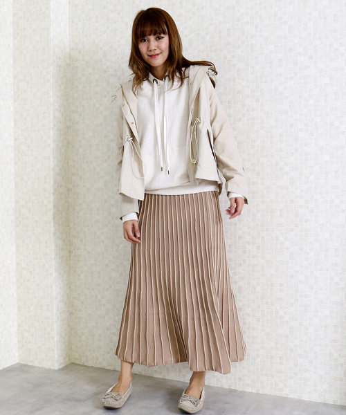n'ee-ne（ネーネ）の「12Gストライプニットプリーツスカート（スカート・レディース・ブラック/ベージュ/ブラウン・FREE）」の10枚目の写真