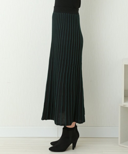 n'ee-ne（ネーネ）の「12Gストライプニットプリーツスカート（スカート・レディース・ブラック/ベージュ/ブラウン・FREE）」の22枚目の写真