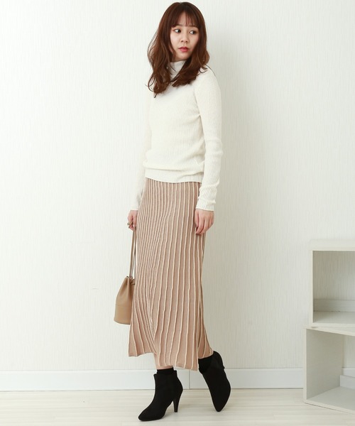 n'ee-ne（ネーネ）の「12Gストライプニットプリーツスカート（スカート・レディース・ブラック/ベージュ/ブラウン・FREE）」の19枚目の写真